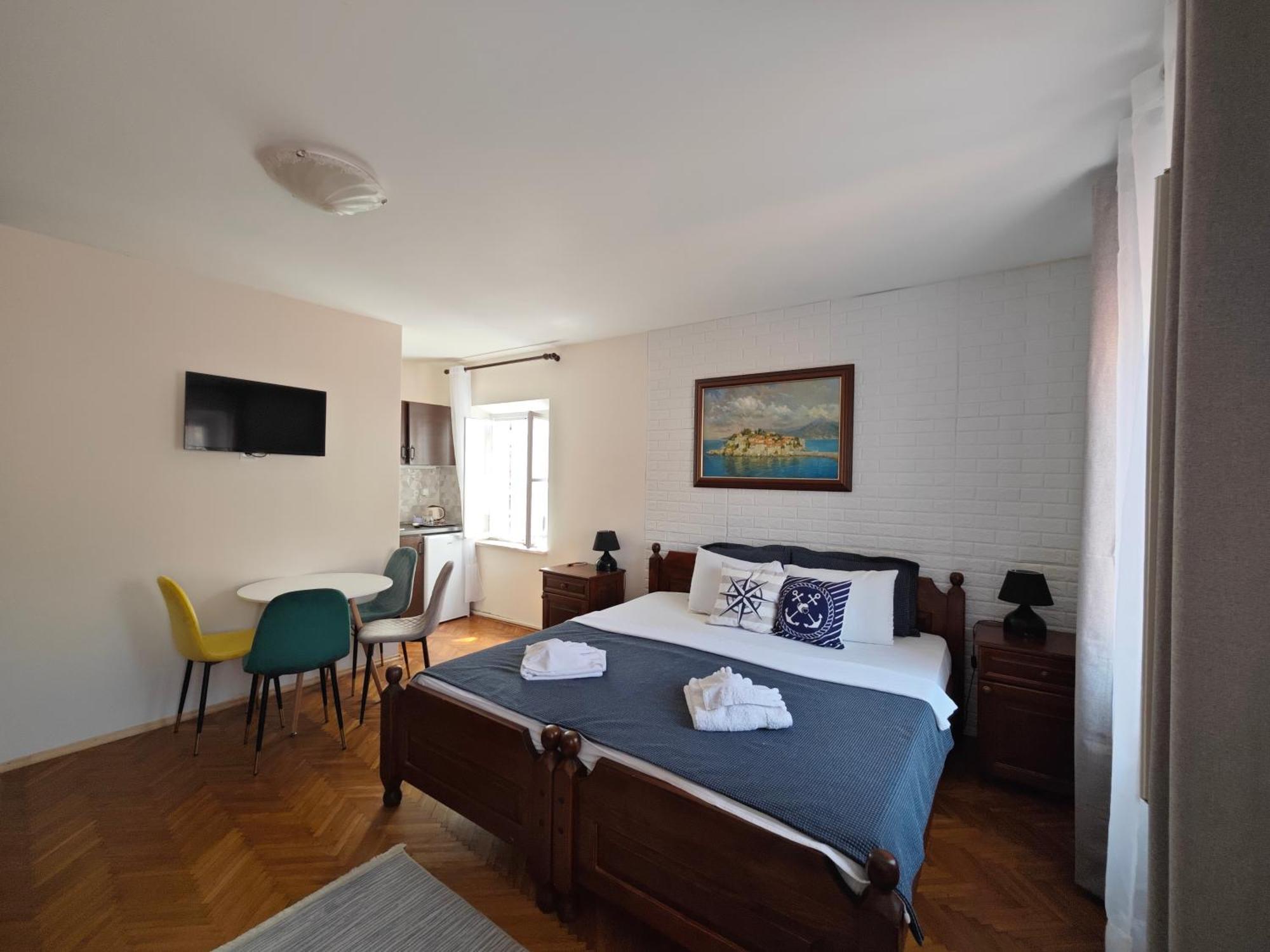 Beatrix Suites Budva Exterior foto