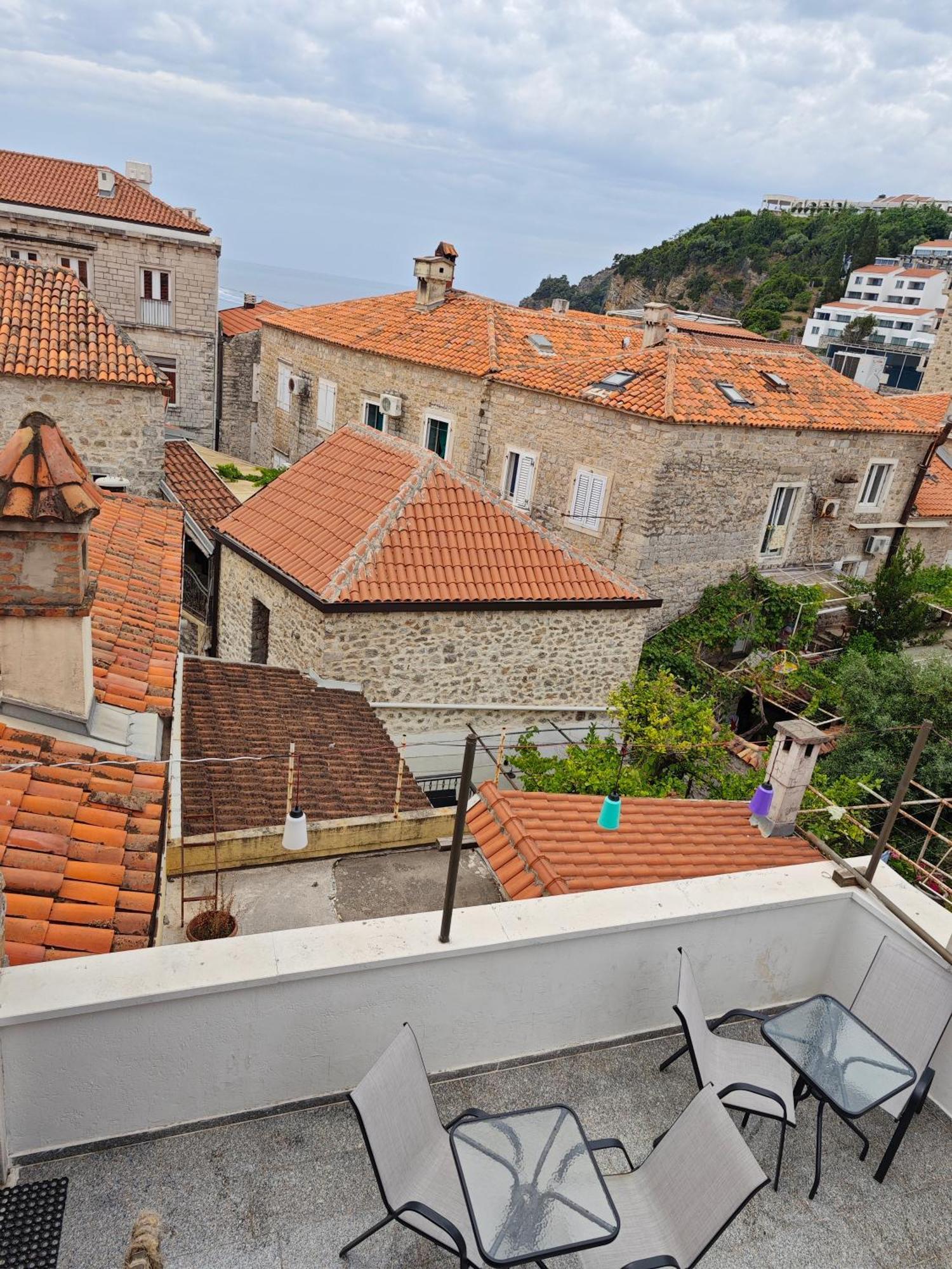 Beatrix Suites Budva Exterior foto