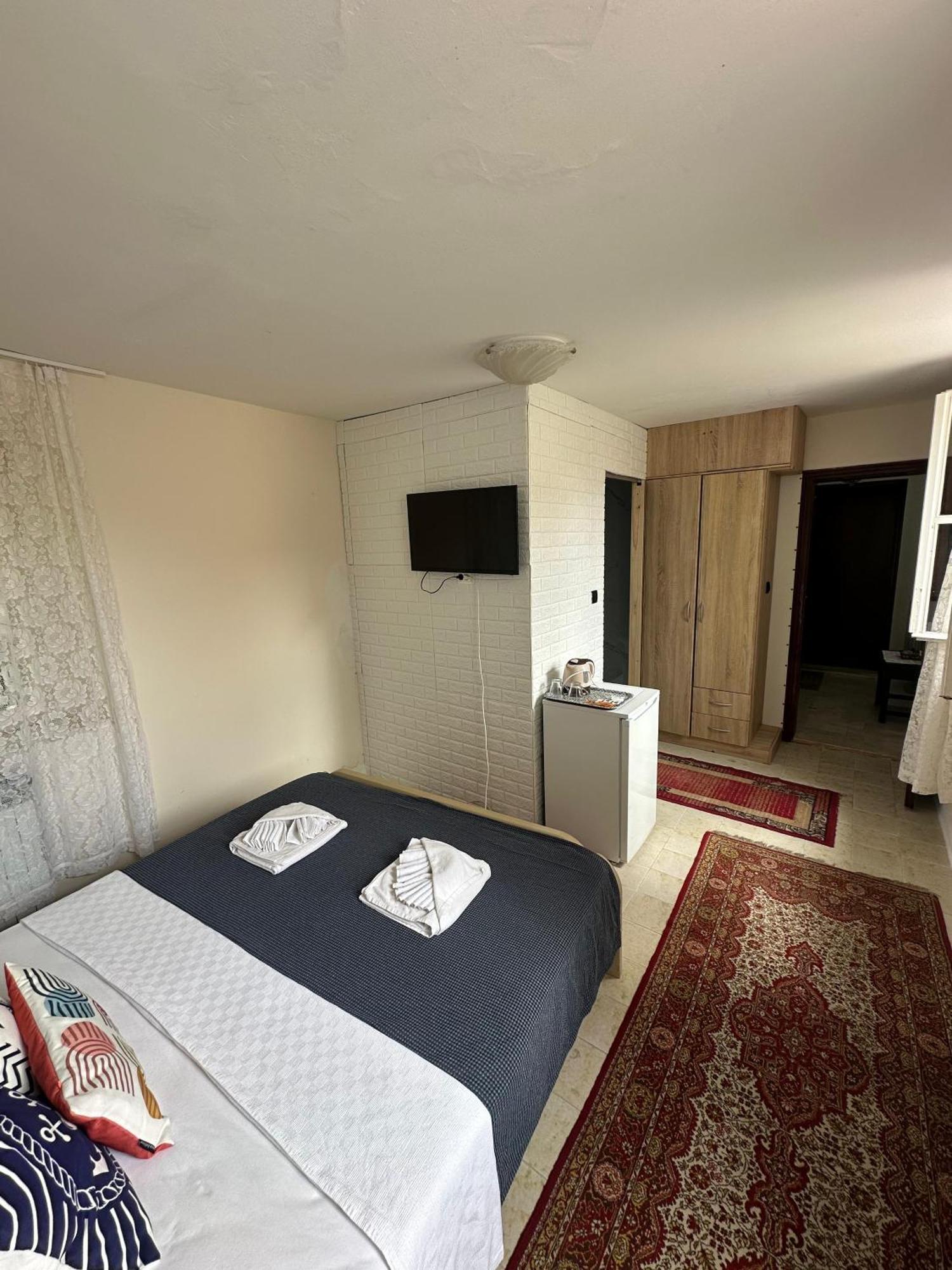 Beatrix Suites Budva Exterior foto